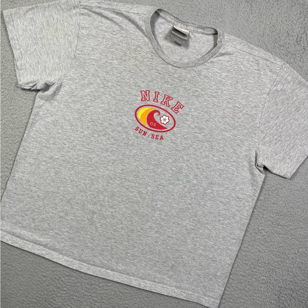 Vintage y2k Nike Sun‎ Sea T-Shirt
